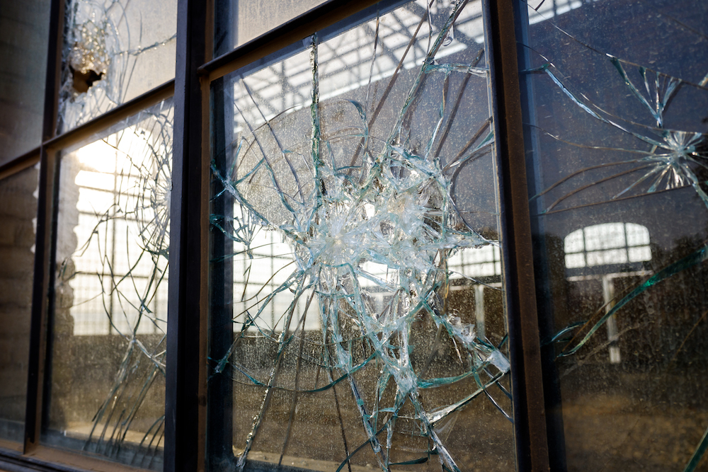 24-Hour Emergency Glass Repair